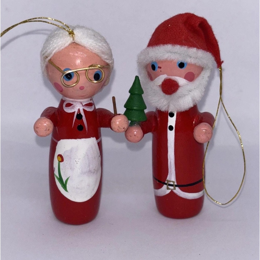Vintage Christmas Ornament Wooden Mr Claus Mrs Claus Santa 3.25" Taiwan Lot of 2
